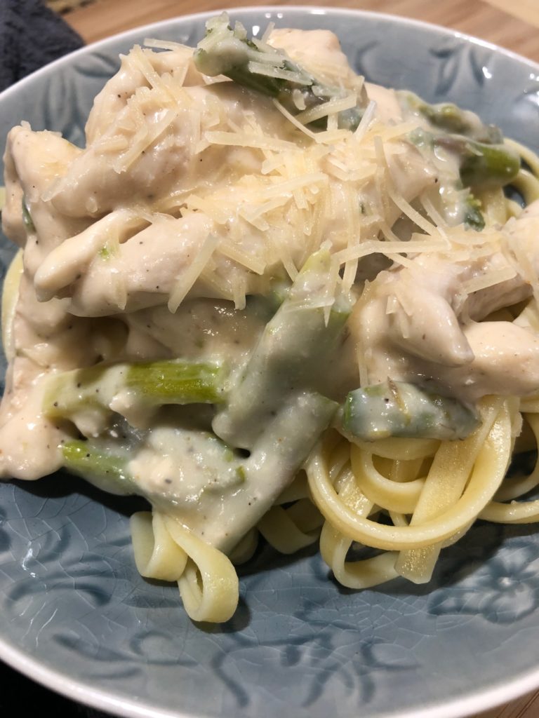 Plated Chicken & Asparagus Alfredo